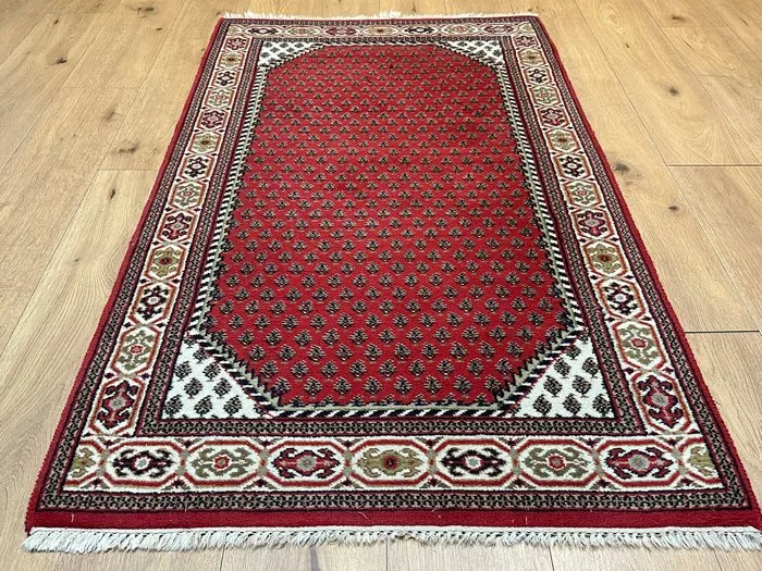 Beautiful hand-knotted Sarough Mir rug with a classic Boteh pattern and a fine border. - Carpet - 163 cm - 90 cm