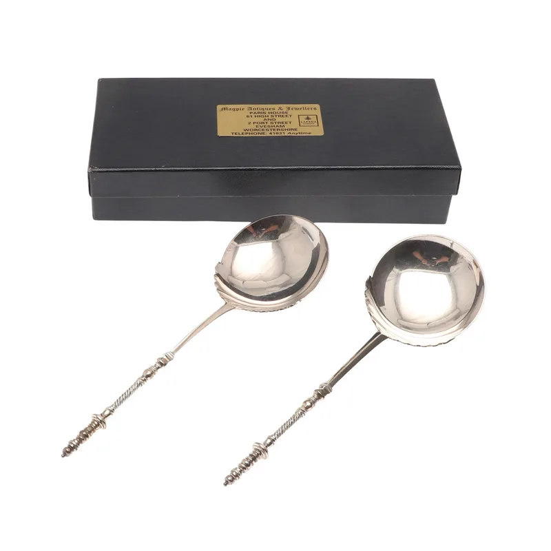 A Boxed Pair of Edwardian Silver Spoons