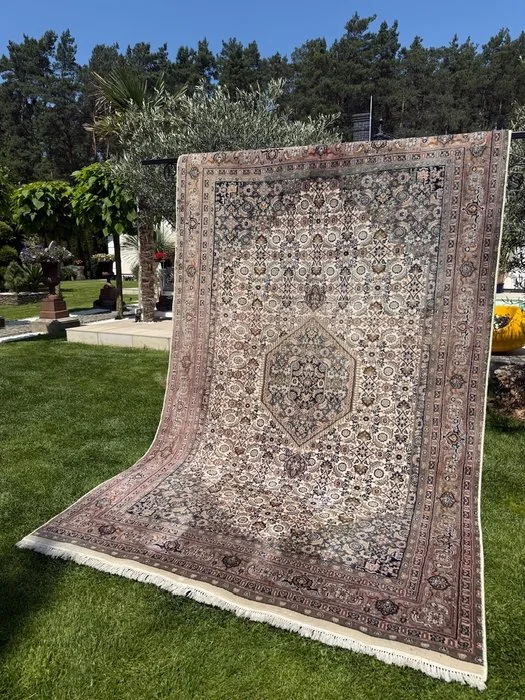 Indo Bidjar Rug - Carpet - 315 cm - 195 cm