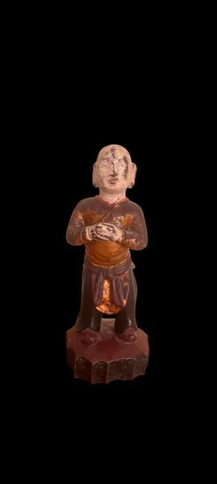 Monje oferente birmano en madera dorada - Myanmar (Birmania), ca. 1850–1900 - Sculpture - Myanmar/Burma
