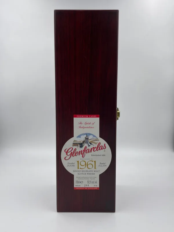 Glenfarclas – 48 Year Old Premium Casks 1961-2009