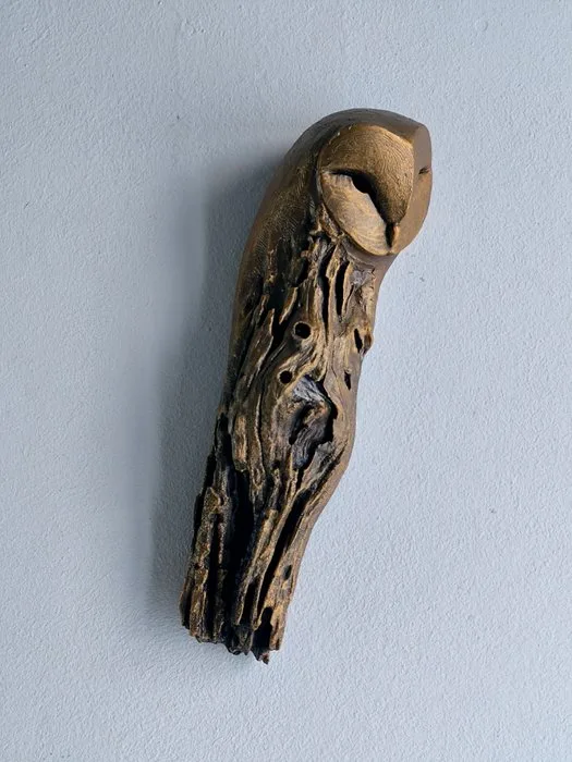 Federico Alibrio - Relief, Wood Barn Owl - Spirit - 32 cm - Resin, Diplast - 2026