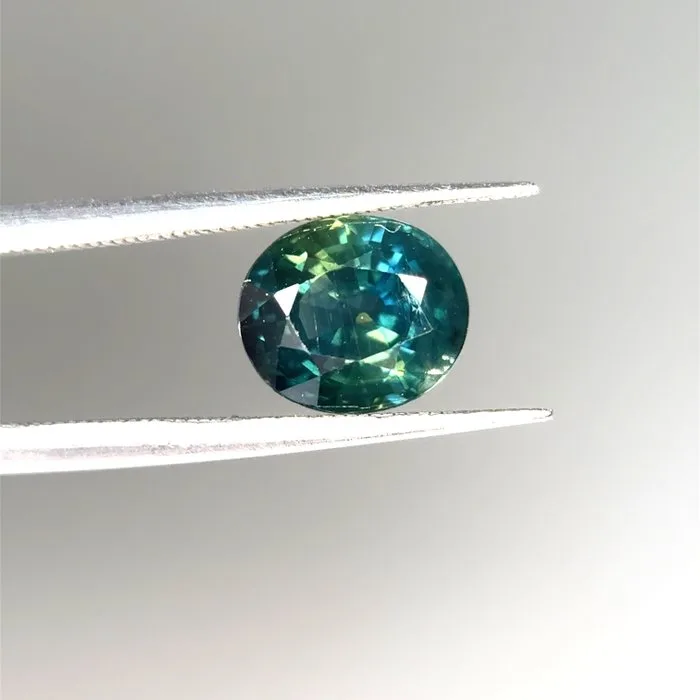 Blue, Green Sapphire - 1.98 ct - International Gemological Institute (IGI)