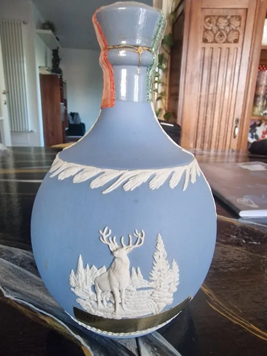 Glenfiddich 21 years old Wedgwood Decanter for the Centenary in 1987 - 70cl