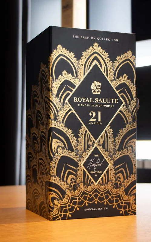 Royal Salute 21 Year Old Harris Reed Black 2nd Edition (70cl)