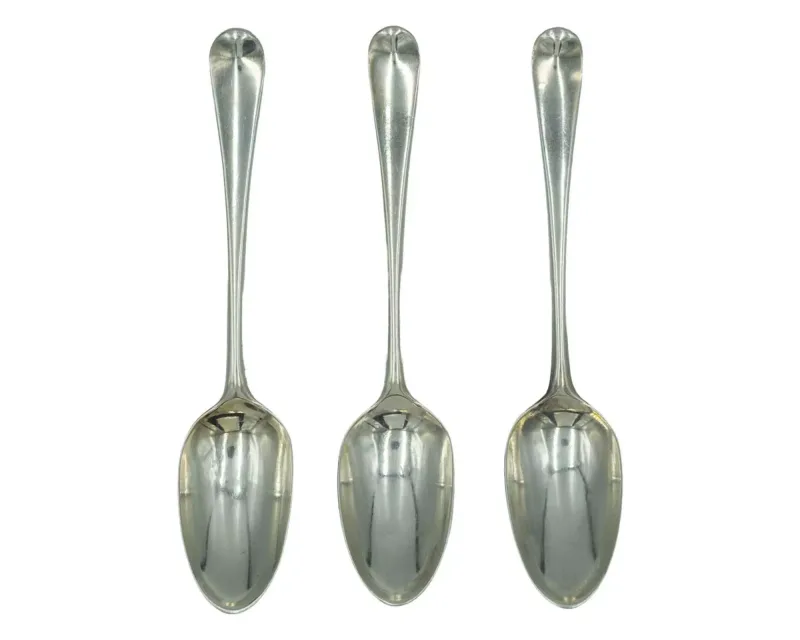 A set of three Georgian silver Hanoverian pattern teaspoons
