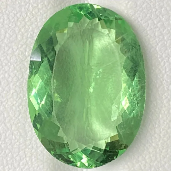 Fluorite - 15.76 ct - International Colored Gemstone Association (ICA GemLab)