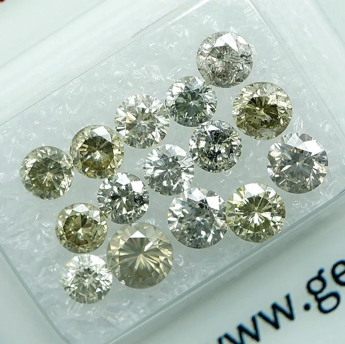 15 pcs Diamond (Natural coloured) - 3.00 ct - Round - Fancy Greyish Yellow - VS1, I1 - Gem Report Antwerp (GRA)