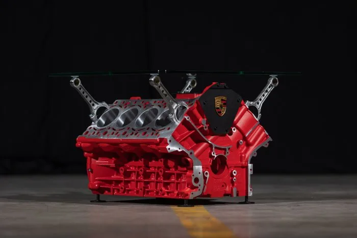 Engine (1) - Porsche - Stolik z bloku silnika Porsche