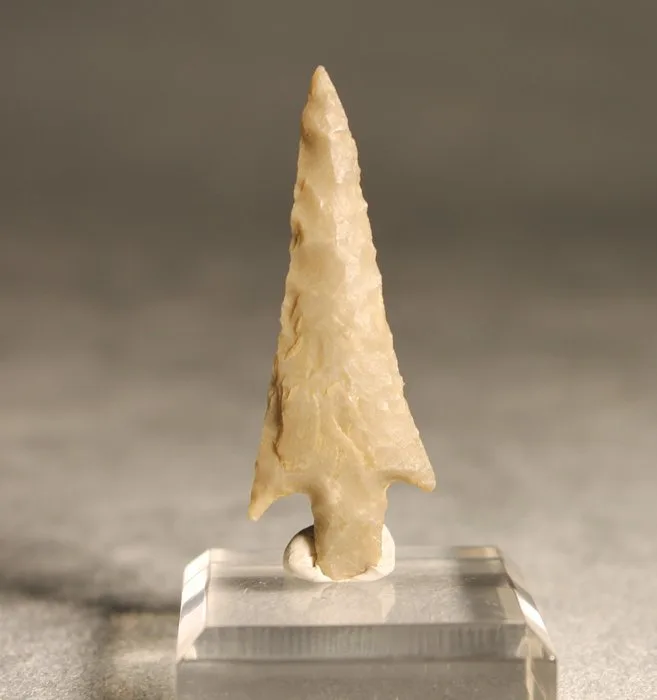 Neolithic Silex Arrow head - 4.3 cm