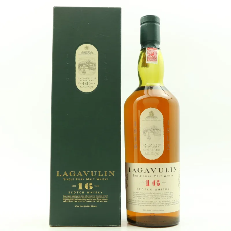 Lagavulin – 16 Year Old White Horse Bottling (70cl, 43%)