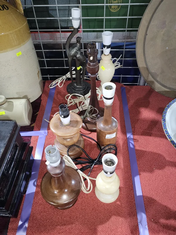 A Collection of Retro wooden and onyx table lamp bases