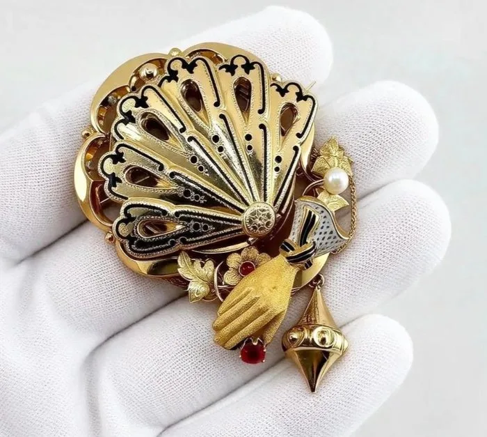 Brooch - 14 kt. Yellow gold - Brooch with photo holder