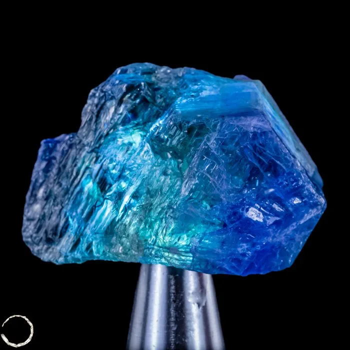 Natural, rarer gemstone-grade Tanzanite rough crystal – intensely blue gemstone, one-of-a-kind — 358.75 ct- 71.75 g