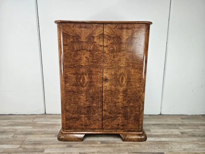Credenza - Austrian Art Deco sideboard from the 1930s in walnut burl veneer. - Burr walnut