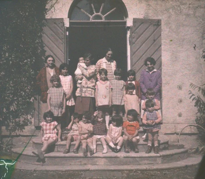 Batch 22 stereoscopic autochromes - Gardens, children, flowers and family scenes - Plaque - Glass