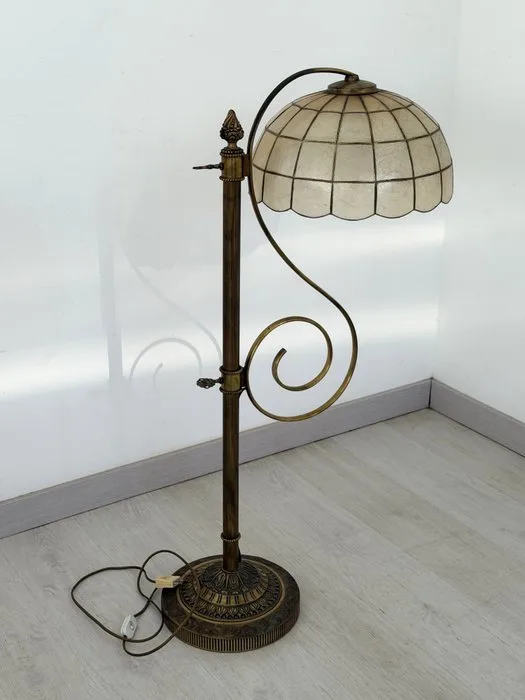 Floor lamp - Metal, Brass - Liberty style