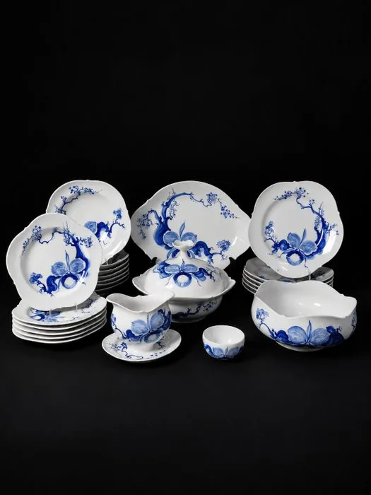 Meissen - Orchidea blu - Servizio da tavola per 6 persone 23 pezzi - XX secolo - Table service (23) - Porcelain