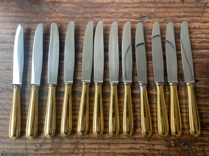 Christofle - Cake knife (12) - Pearls - Gold plated, Steel