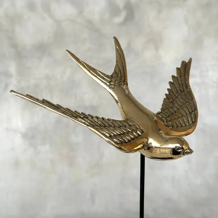 Sculpture - Swallow Fly Down on Stand - 26 cm - Brass