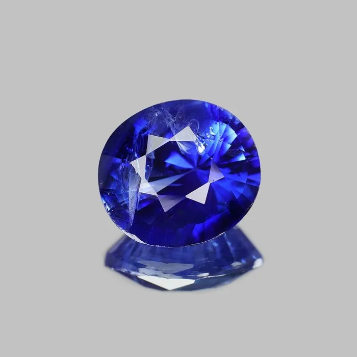 1 pcs Blue Sapphire - 2.60 ct - Gemological Institute of America (GIA) - Origin Madagascar
