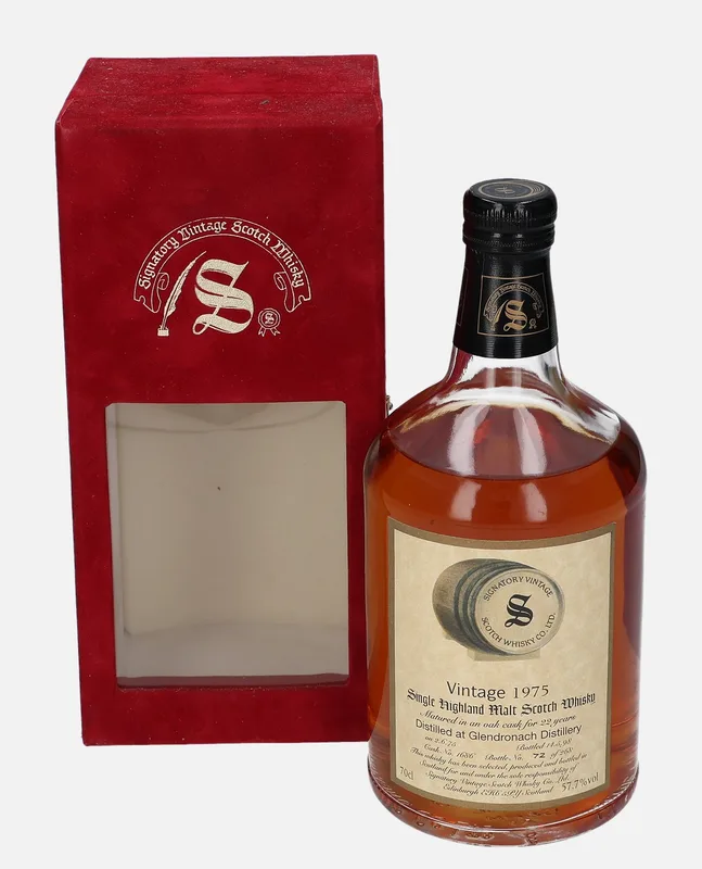 Glendronach – 1975 22 Year Old Signatory Vintage Scotch Whisky Co. (70cl, 57.7%)