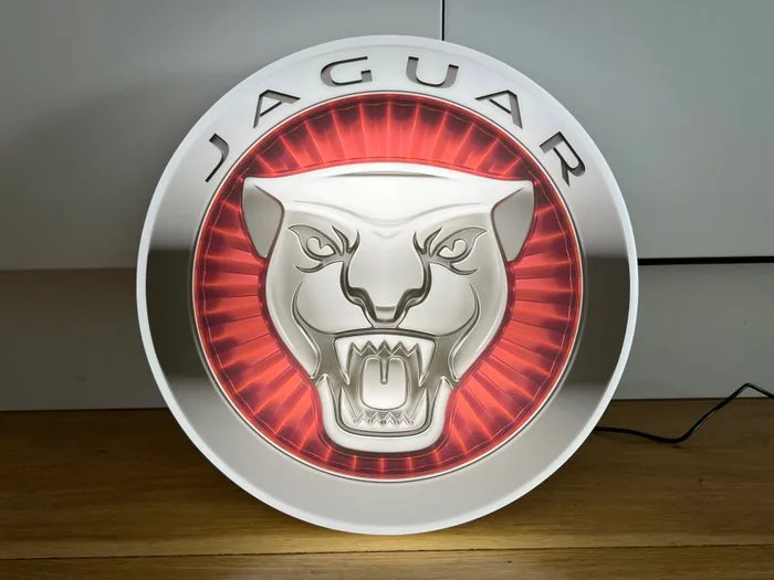 Sign - Jaguar - Illuminated Sign Lightbox