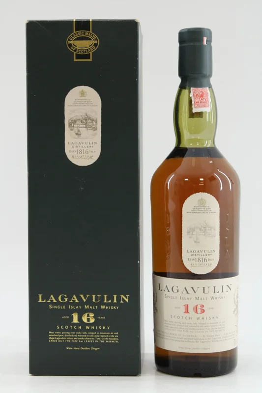 Lagavulin – 16 Years Old - White Horse Bottling