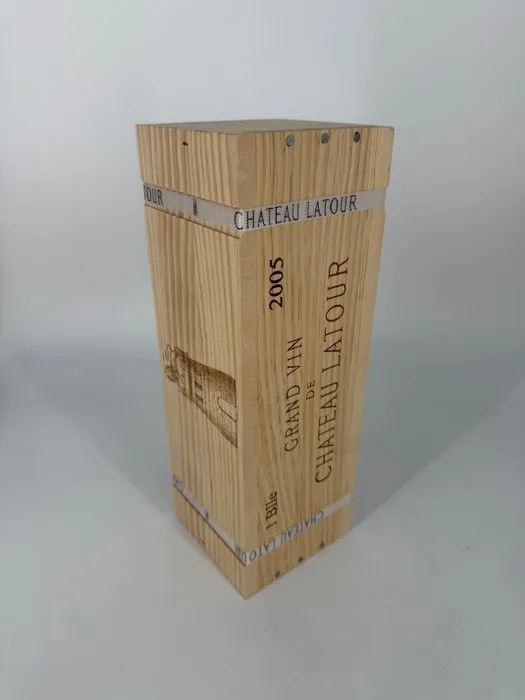 2005 Chateau Latour - Bordeaux, Pauillac 1er Grand Cru Classé - 1 Bottle (0.75L)