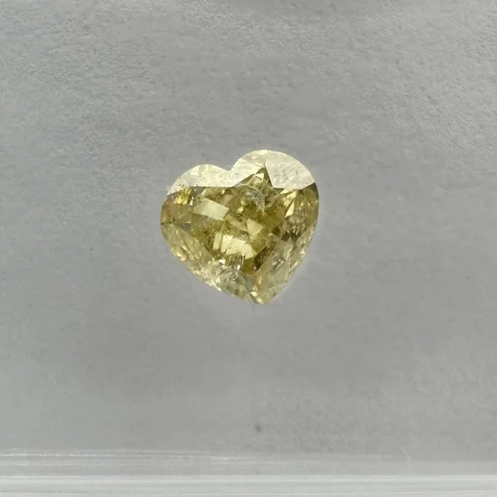 1 pcs Diamond (Natural coloured) - 0.51 ct - Heart - Fancy Yellow - I1 - International Gemological Institute (IGI)