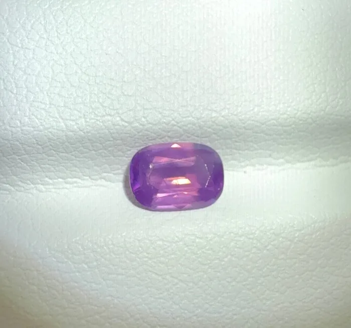 1 pcs Pink, Purple Sapphire - 1.09 ct - Gemological Institute of America (GIA) - Natural No Heat SriLanka