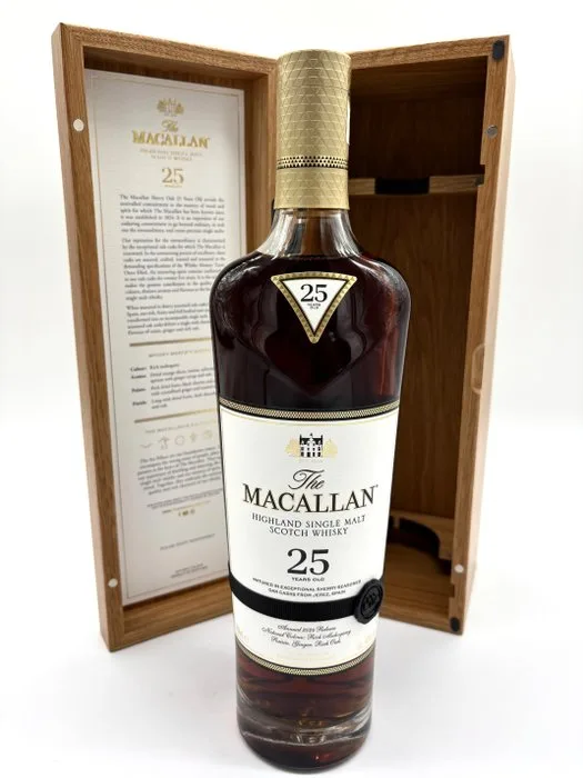 Macallan 25 years old Sherry Seasoned Oak - Annual 2024 Release - 70cl