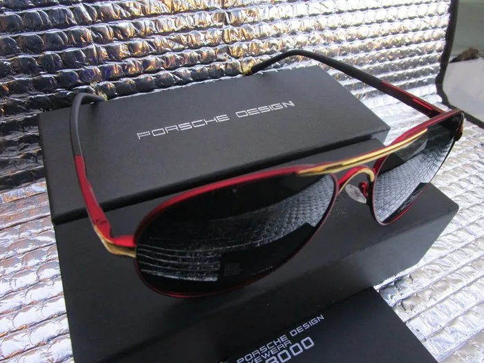 Porsche Design - PILOT > metal frame RED / accessories gold - Glasses