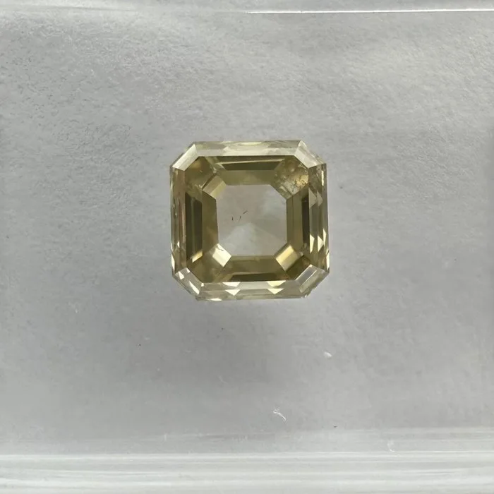 1 pcs Diamond (Natural coloured) - 1.03 ct - Square - Fancy light Brownish Yellow - VS2 - International Gemological Institute (IGI)