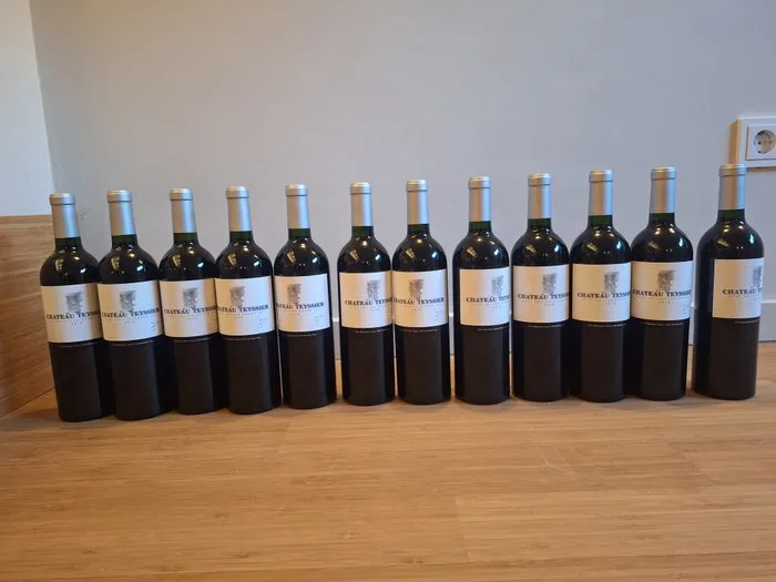 2010 Chateau Teyssier - Saint-Émilion Grand Cru - 12 Bottles (0.75L)
