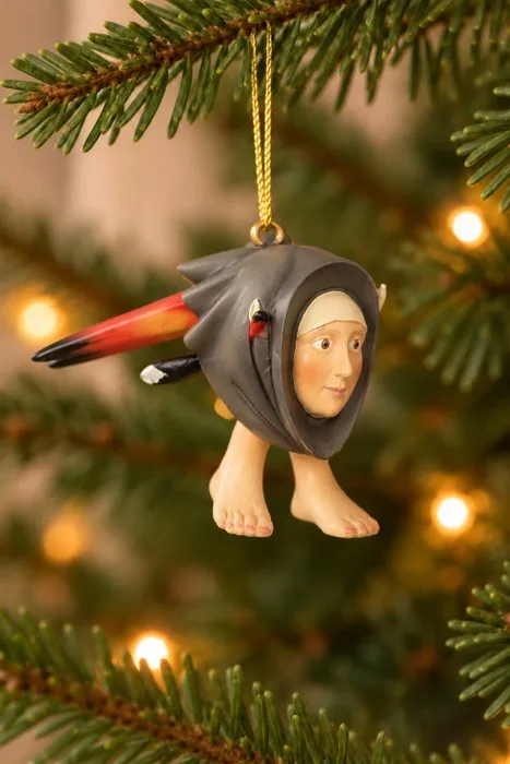 Christmas tree ornament (10) - Resin - Christmas ornament: footed lady