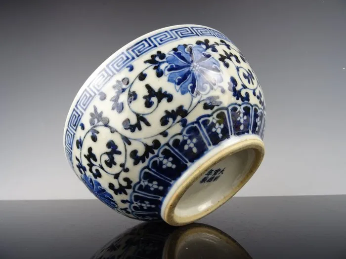 Bowl - Porcelain - 19th century - Xuande mark