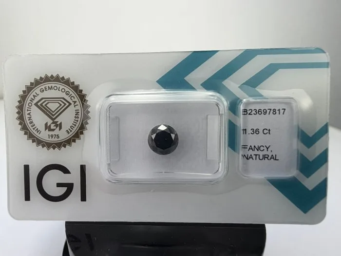 1 pcs Diamond (Natural coloured) - 1.36 ct - Not specified in lab report - International Gemological Institute (IGI)