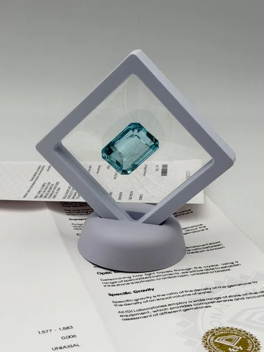 1 pcs Blue Aquamarine - 52.52 ct - International Gemological Institute (IGI) - Aquamarine Brazil