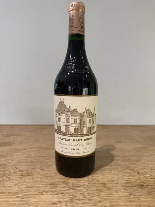 2015 Chateau Haut-Brion - Pessac-Léognan 1er Grand Cru Classé - 1 Bottle (0.75L)