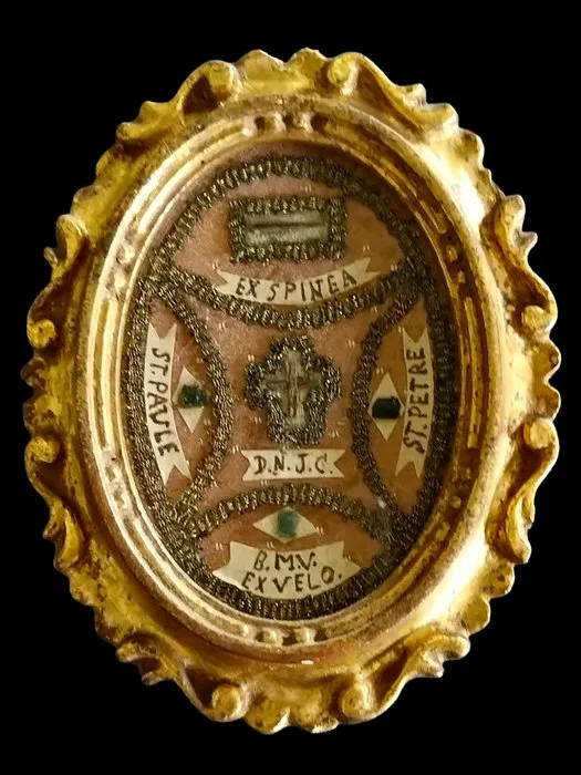 Reliquary - Wood, Glass, Textile, Paper - the 20th century - Holy Cross - Crown of Thorns of Our Lord Jesus Christ + 3 relics of Saints