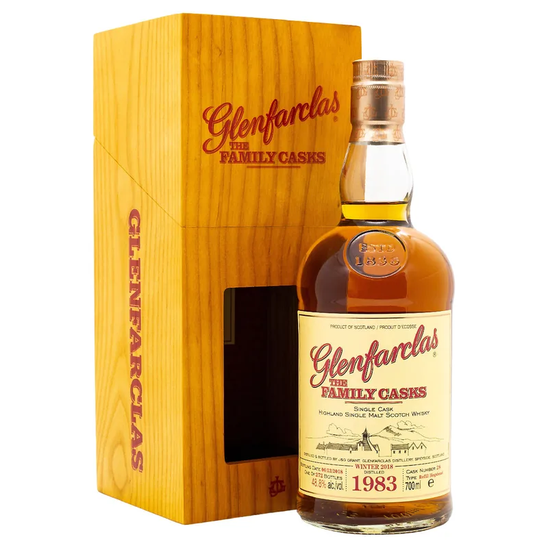 Glenfarclas – Family Casks 35 Year Old 1983 Winter 2018 Cask 28 (70cl, 48.8%)
