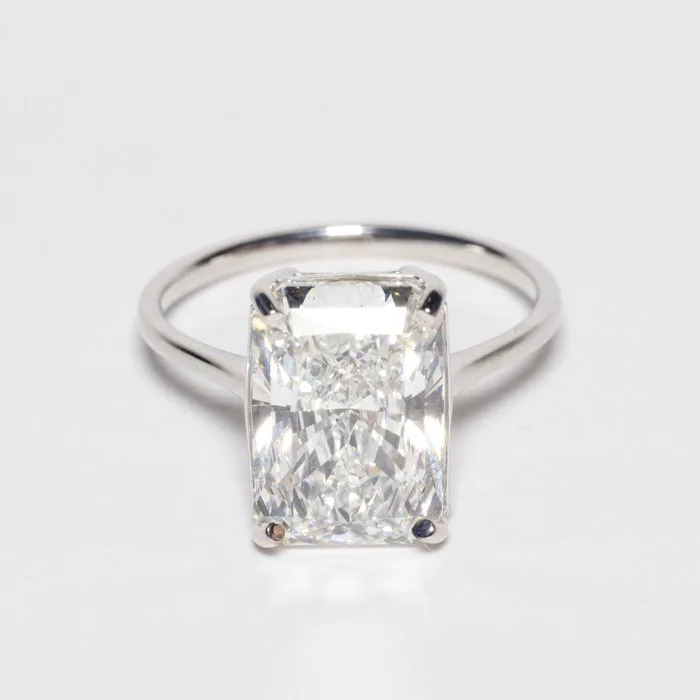 Engagement ring - 18 kt. White gold - 5.01ct. tw. Diamond (Lab-grown) - F VS1 2EX