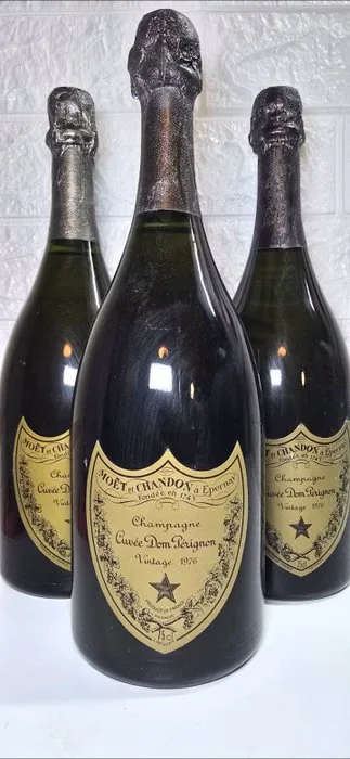 1976 Moët & Chandon, Cuvée Dom Pérignon - Champagne Brut - 3 Bottles (0.75L)