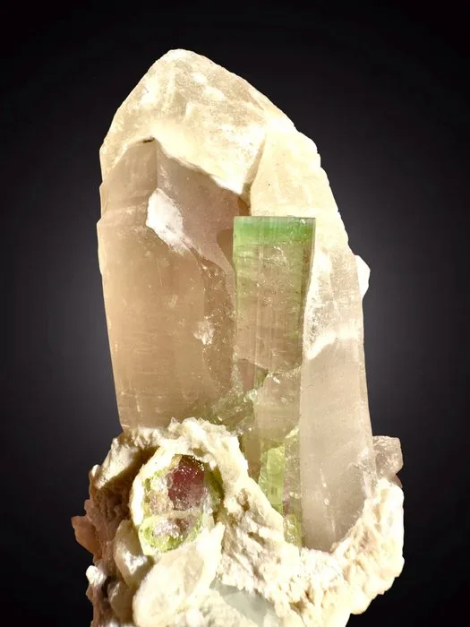 TOP! Xxl Watermelon Tourmaline on Quartz Mineral Collection - Height: 10.3 cm - Width: 5 cm- 257 g - (1)