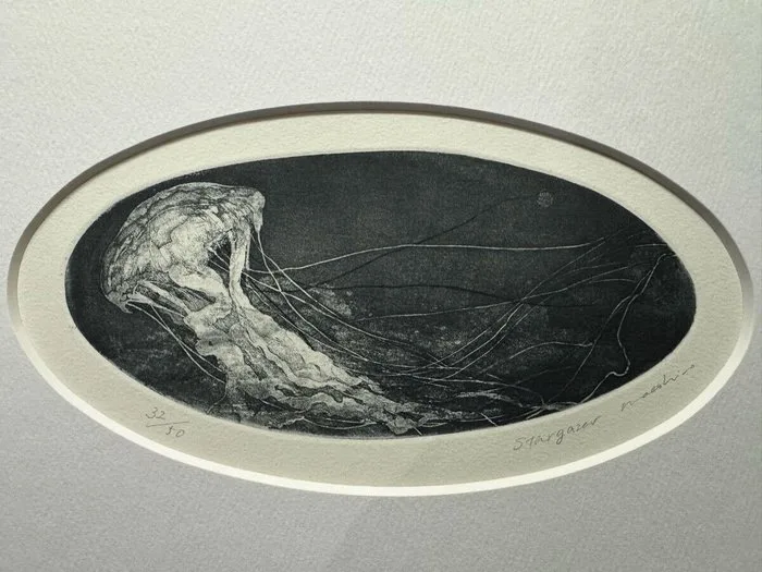 Etching "Stargazer" EDITION 32/50 (Framed) 2012 with Certificate of Authenticity - Riko Maeshiro - (真栄城理子, b. 1992) - Japan