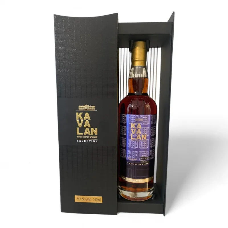 Kavalan – Peated Malt Single Cask for La Maison Du Whisky (2024) (70cl, 50.8%)