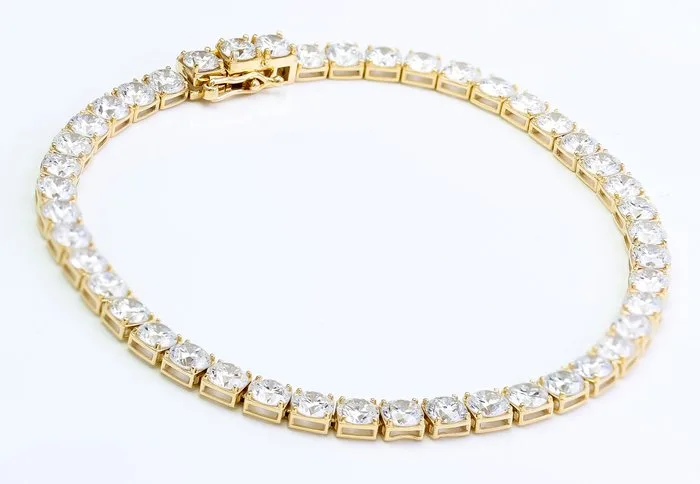 Tennis bracelet - 14 kt. Yellow gold - 10.18ct. tw. Diamond (Lab-grown)