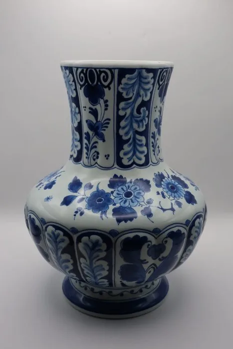 De Porceleyne Fles, Delft - Authentic 1974 Royal Delft Baluster Vase – Form 2190, Signed - Vase - Ceramic