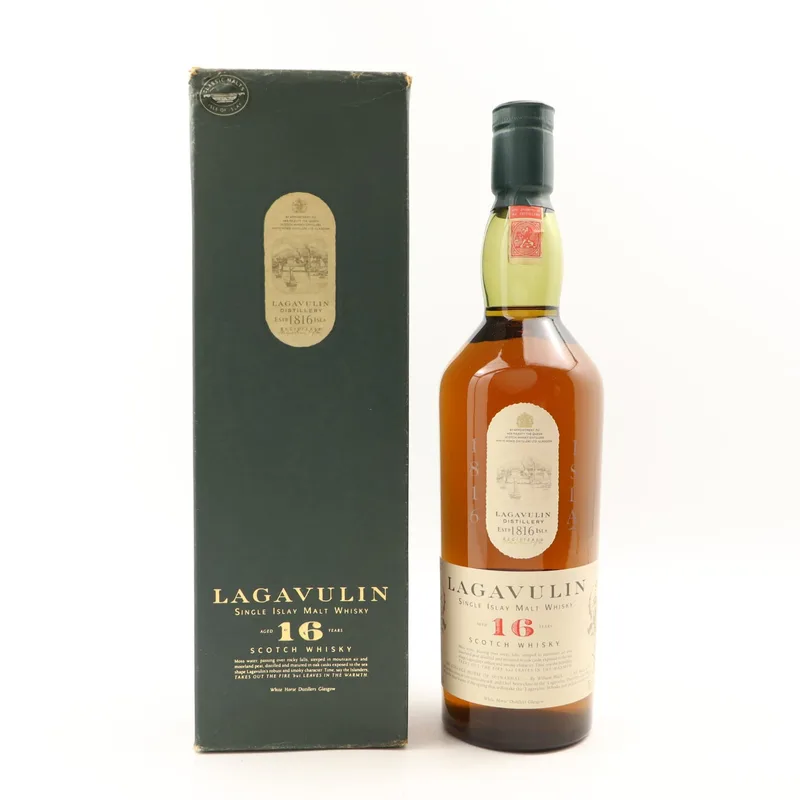 Lagavulin – 16 Year Old White Horse Bottling (70cl, 43%)